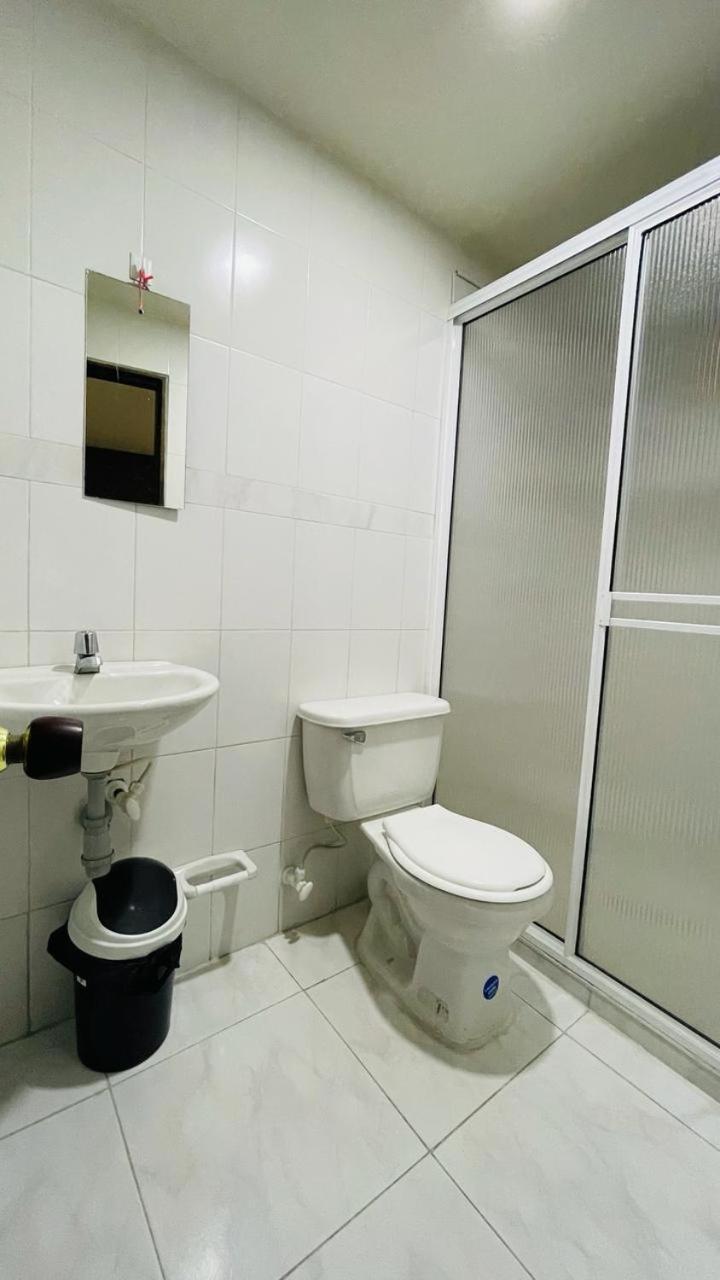 Aparta-estudio Amoblado En Medellin, Campo Valdes * Medellín
